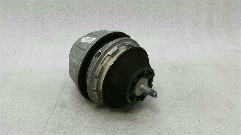 ASTON MARTIN VANQUISH S Right Gearbox mount FD33-6068-AA Transmission Holder Right