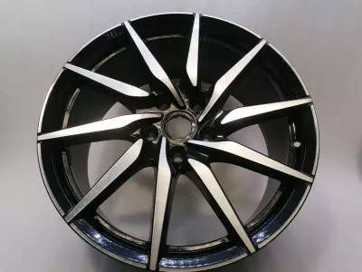 Aston Martin DB11 Alloy Wheel HY53-1007-CA DB11 9JX20 ET48 Alloy Wheel 9JX20 ET48