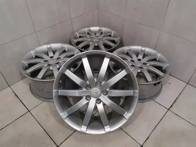 ASTON MARTIN DB9 COUPE Felga aluminiowa 4G43-1007-BB Felga aluminiowa R19 19 SET