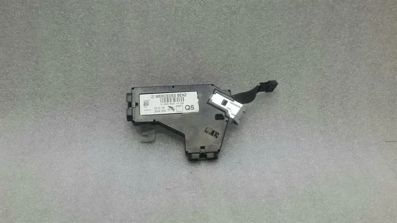 Mercedes SL R230 aerial / antenna A2308201489 antenna SL600 right