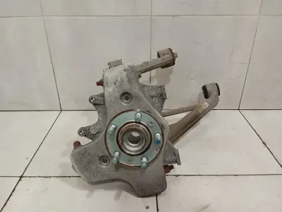 ASTON MARTIN CURVE MK2 задна дясна главина 8D33-5A970-AB задна задна кутия на колесен лагер