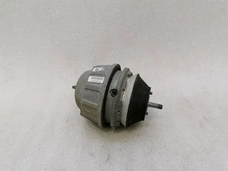 Aston Martin Rapide AMR Gearbox Mount FD43-6068-AA Gearbox Mount