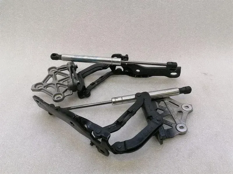 Aston Martin Rapide AMR Bonnet Hinge set DG43-16801-AA hood hinge set