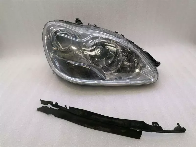 Mercedes S W220 Right Xenon Headlight A2208203661 Headlights Right MOP 03-05