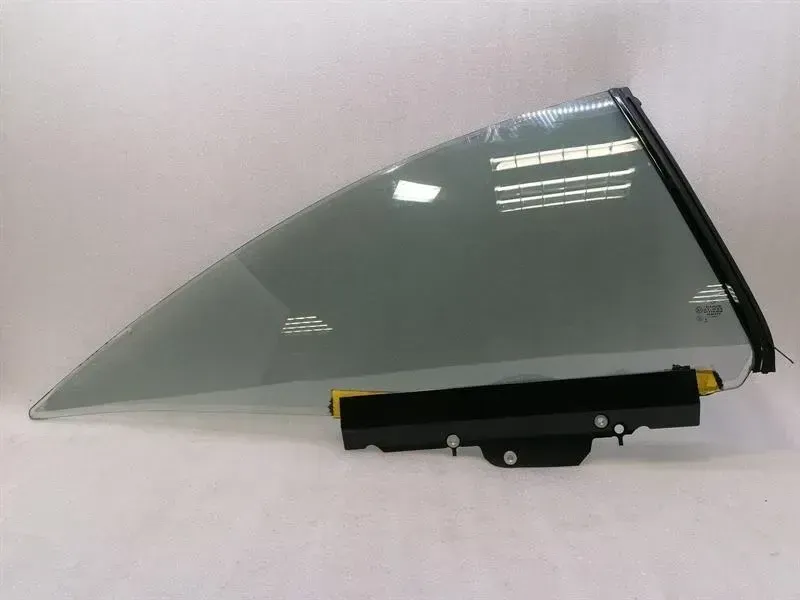 Mercedes CL W216 Right Rear Quarter Glass A2166700210 Door Window 1⁄4 Rear Right