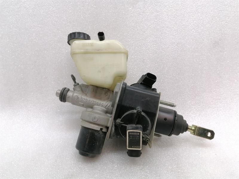 MAYBACH 57 W240 Brake Servo A2404300012 Brake Booster