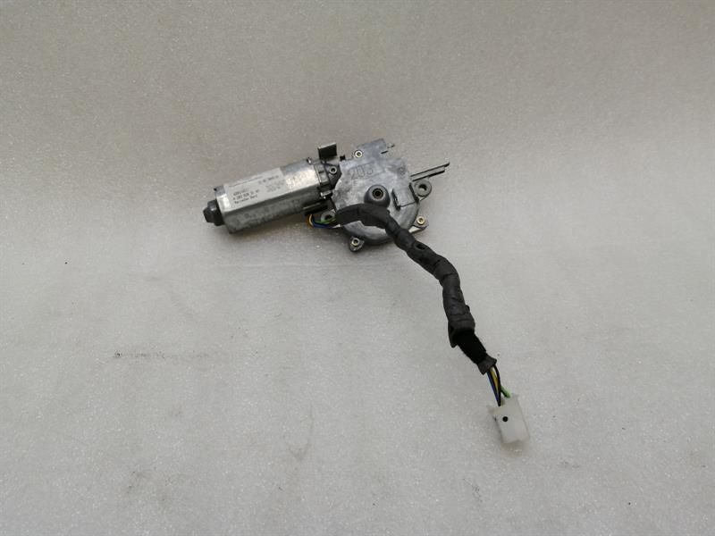 MAYBACH 57 W240 Sun Roof Engine A2408202842 Sunroof Engine