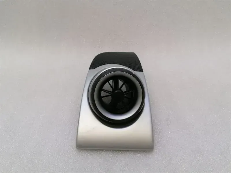 FERRARI 612 SCAGLIETTI F137 LEFT AIR VENT 68316300 RIGHT HAND DRIVE RHD