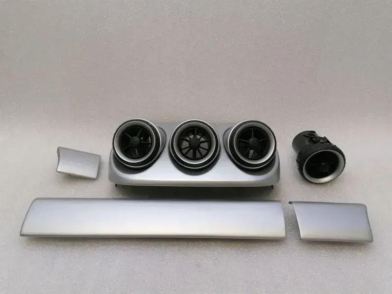 FERRARI 612 SCAGLIETTI F137 AIR VENT SET 68316000 RIGHT HAND DRIVE RHD