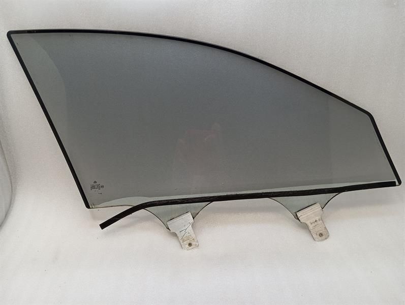 Maybach 62 V240 left front door glass A2407200118 door window front left