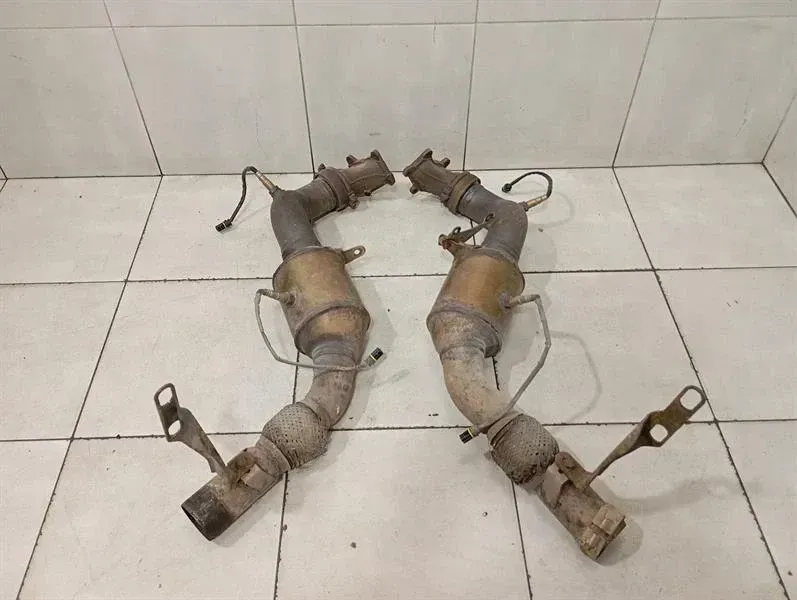 Maybach 62 V240 Catalytic Converter Set A2404900619 Catalytic Converter Kit