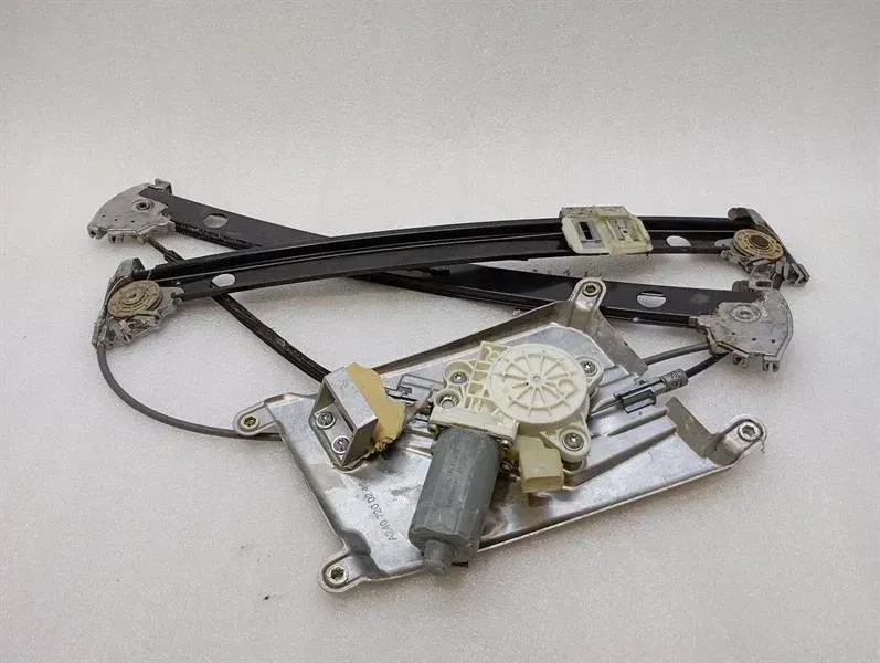Maybach 62 V240 Right Front Door Winder A2407200246 Window Regulator Front Right