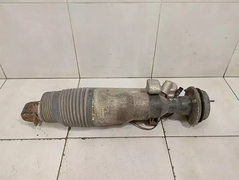 Maybach 62 V240 shock absorber front A2403201013 shock absorber front right