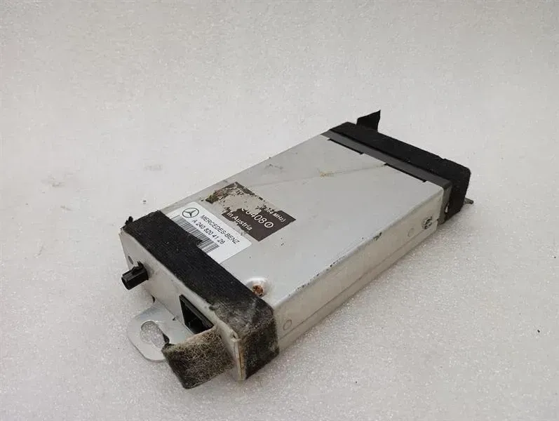 Maybach 62 V240 electronic module A2408204126 controller HEADPHONES