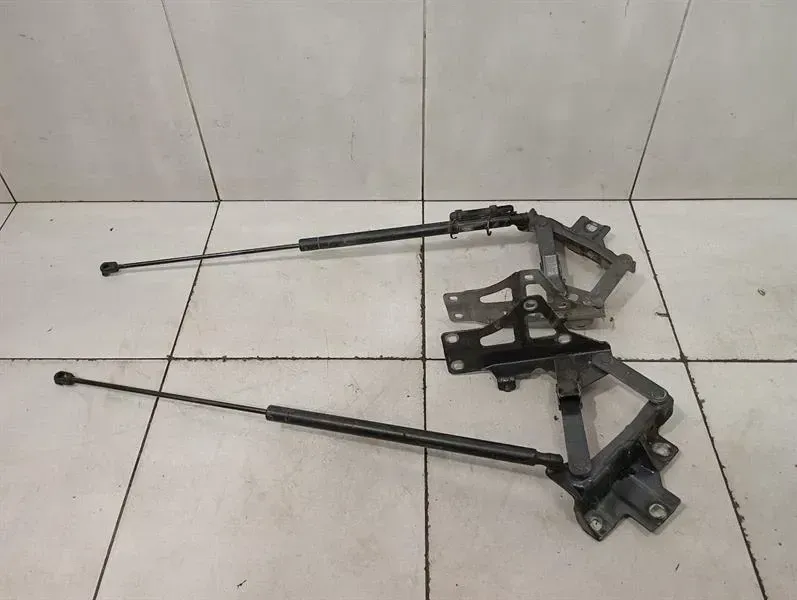 Maybach 62 V240 Bonnet Hinge Set A2408800128 Hood Hinge Set