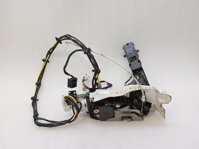 Maybach 62 V240 Front Right Door Lock A2407200635 Right Hand Drive RHD