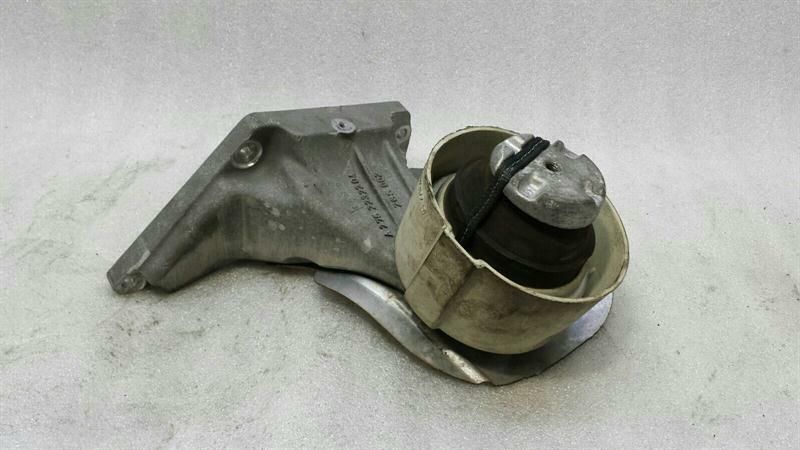 Mercedes S-class W221 engine mount A2202400917 engine holder right M275V12 S600