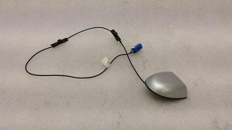Mercedes S-Class W221 Rear Trunk GPS Aerial / Antenna A2218202675 Antenna