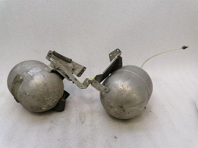 MAYBACH 57 W240 ZAWIESZENIE PNEUMATYCZNE Zbiornik A2403200215 Pojemnik ciśnieniowy