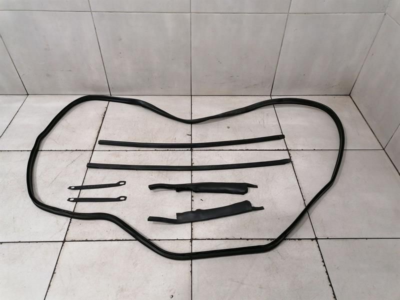 MAYBACH 57 W240 ENGINE BAY SEAL A2408890498 ENGINE ROOM SEALS