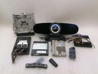 Комплект блока управления двигателем Porsche 911 992 GT3 992906033