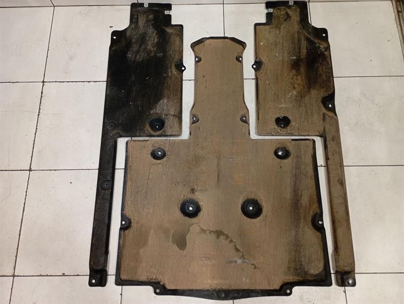 Porsche Cayman 718 GT4RS Undertray 99150460300 Underbody Trim