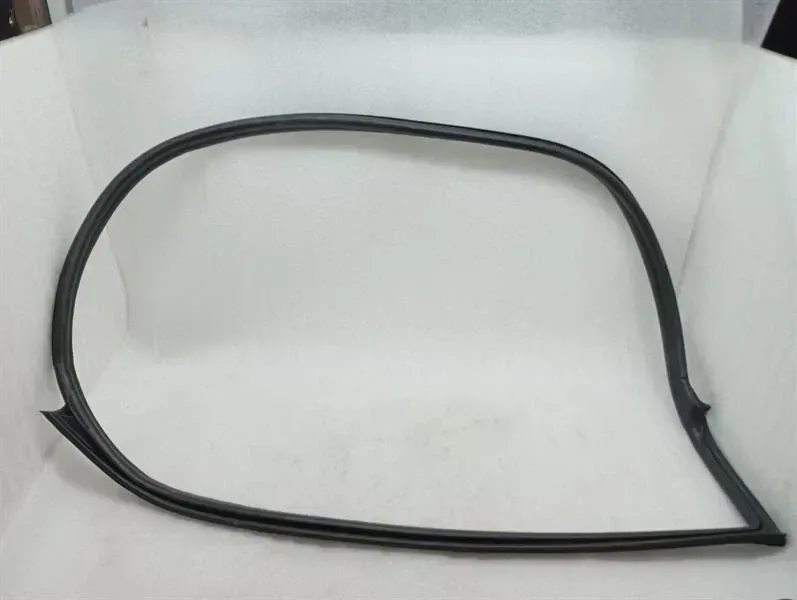 Porsche Cayman 718 GT4RS Door Seal 98153707606 Right Door Seals
