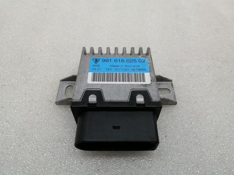 Porsche Cayman 718 electronic module 99161802502 control unit fuel pump