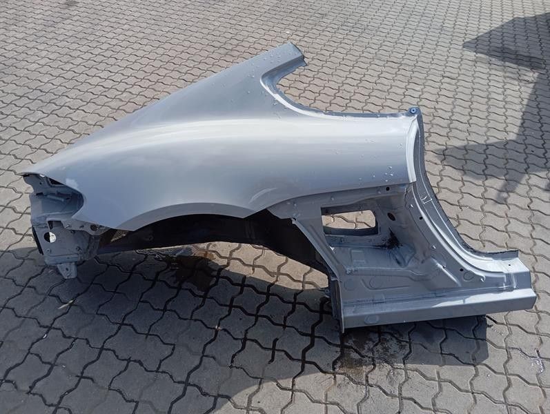 Porsche Cayman 718 GT4 Rear Panel 982809086CY RIGHT RIGHT WING FENDER