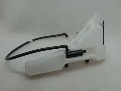 Porsche Cayman 718 GT4 spolarvätskebehållare 99152830300 spolarvätsketank