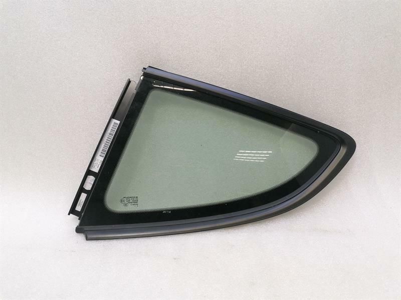 Porsche Cayman 718 GT4 Left Rear Quarter Glass 98154311112 Door Window 1/4 Rear L