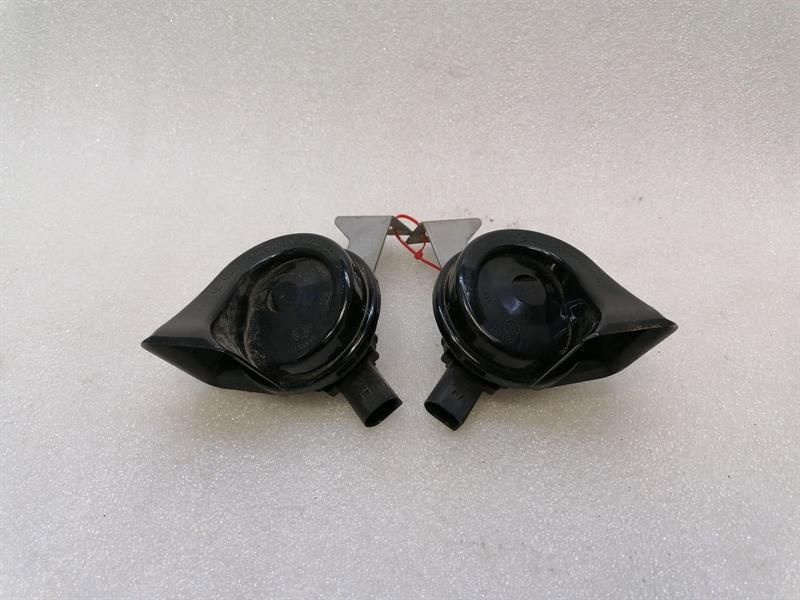 Bentley Bentayga 36A MK2 Horn Set 4M0951221 Horn Fanfare Set