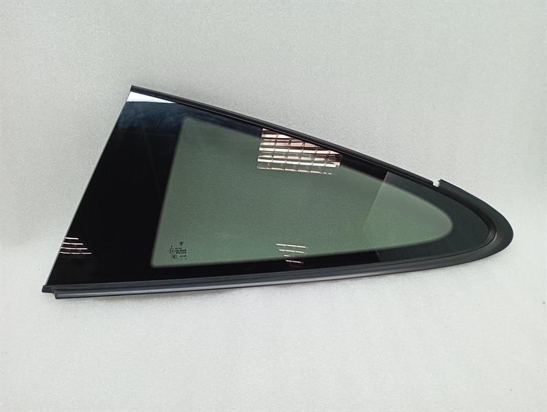 Porsche 911 991 Left Rear 1/4 Glass 99154311110 Door Window 1/4 Rear LH