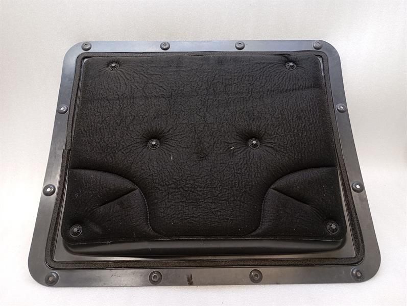 McLaren 720S Spider 14A2717SP ENGINE SERVICE PANEL