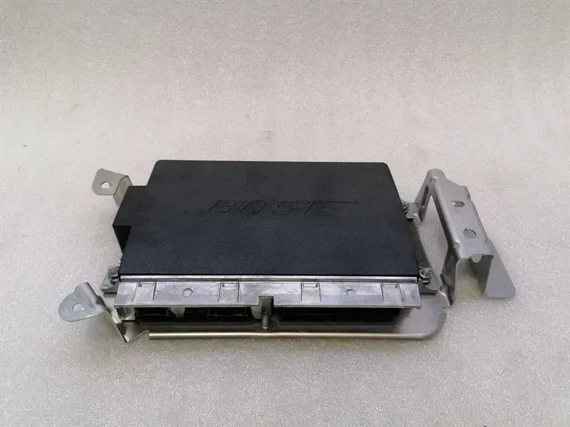 Porsche 911 992 Amplifier 9J1035223F Bose Amplifier Audio