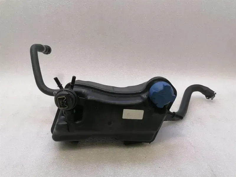 Porsche Boxster GT4RS Expansion Tank 981106047 Expansion Tank Coolant