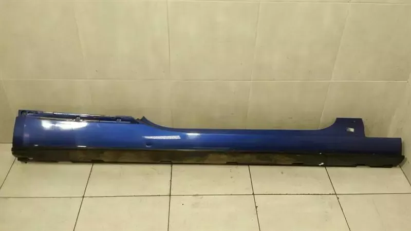 Bentley Continental GTC V8S side skirt 3W8853852 side sill right facelift