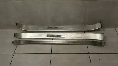 BENTLEY CONTINENTAL GTC V8S Праг на вратата 3W7853537R Комплект входна щанга V8 SPEED