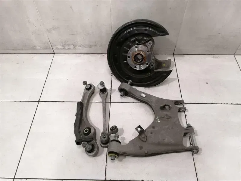 BENTLEY CONTINENTAL GT V8 Left Rear Hub 3W0505435A Wheel Bearing Housing Left SET