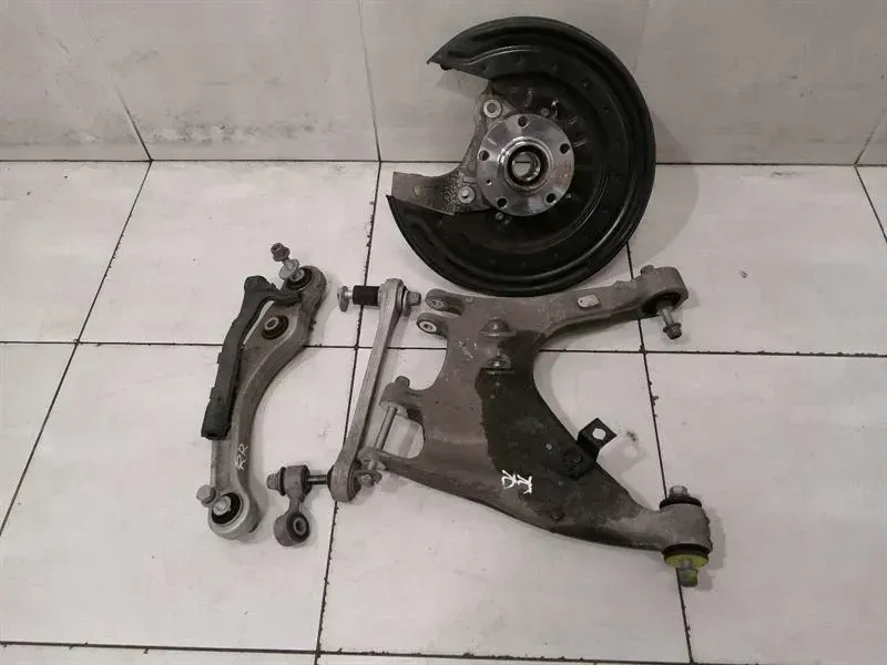 BENTLEY CONTINENTAL GT V8S Right Rear Hub 3W0505436A Wheel Bearing Housing Rear Set