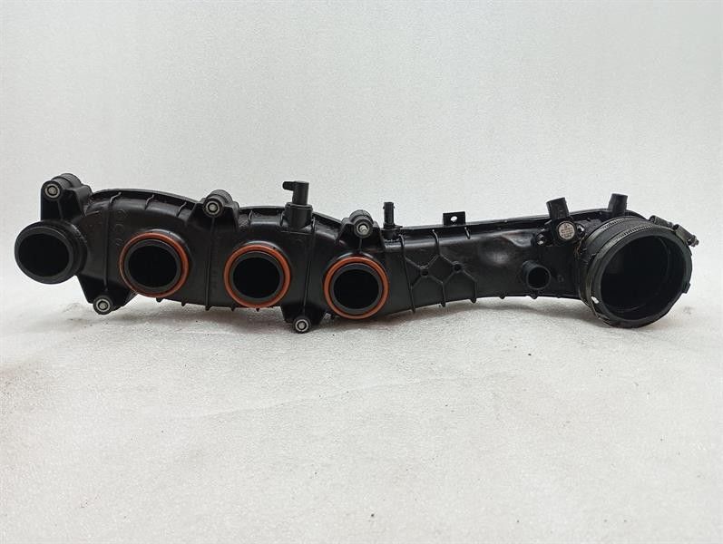 Mercedes C63 AMG W205 Inlet Manifold A1770980107 Intake Manifold M177
