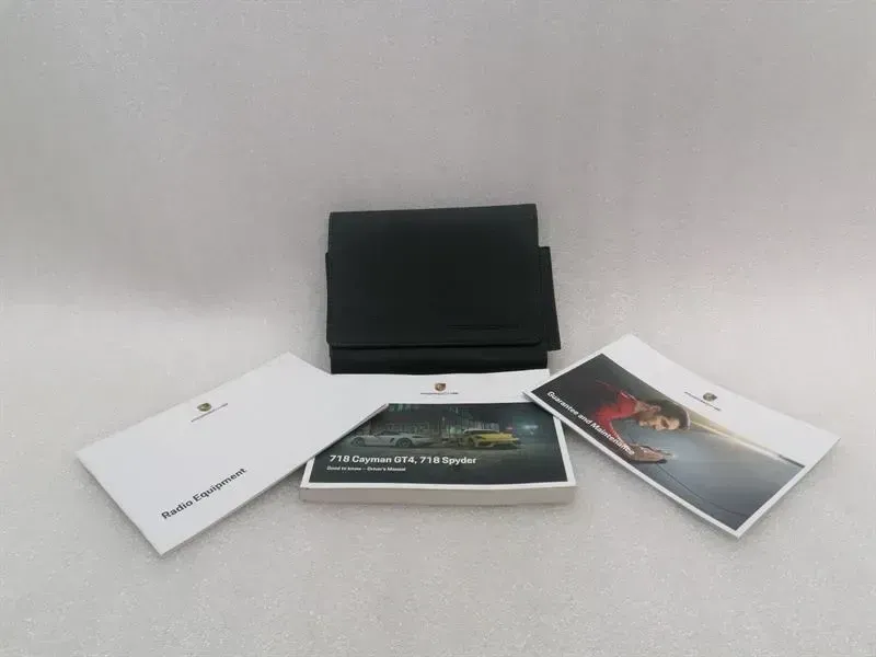 Porsche Boxster 718 GT4 Service Booklet Owners Manual Manual