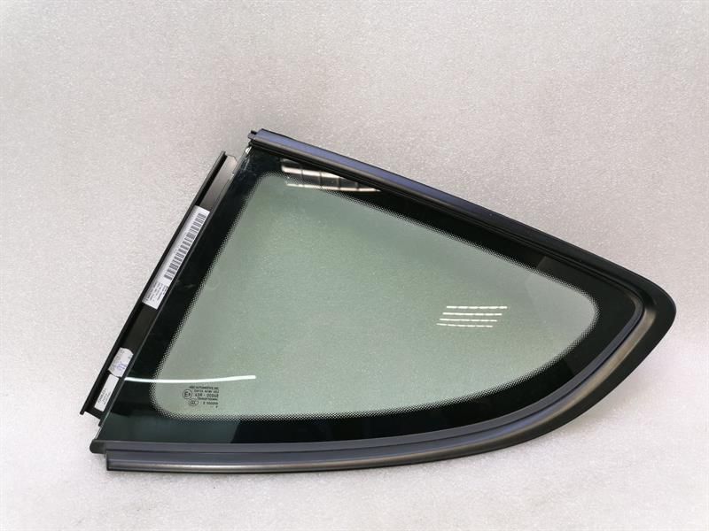 Porsche Cayman 718 GT4 Left Rear Quarter Glass 98154311112 Door Window 1⁄4 Rear L