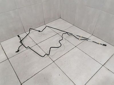 Porsche Boxster Spyder 718 Växellådsrör 98142311381 Transmission Oil Line