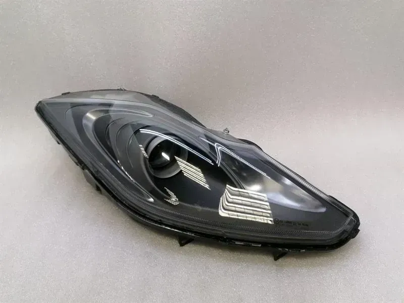 MP4-12C LHD Right Headlight KKM10376 MP4-12C Headlight Headlamp Right LHD