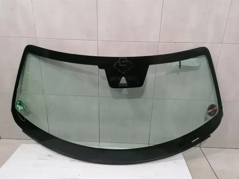 MERCEDES GT C190 GTS S COUPE WINDSCREEN A1906700300 WINDSCREEN