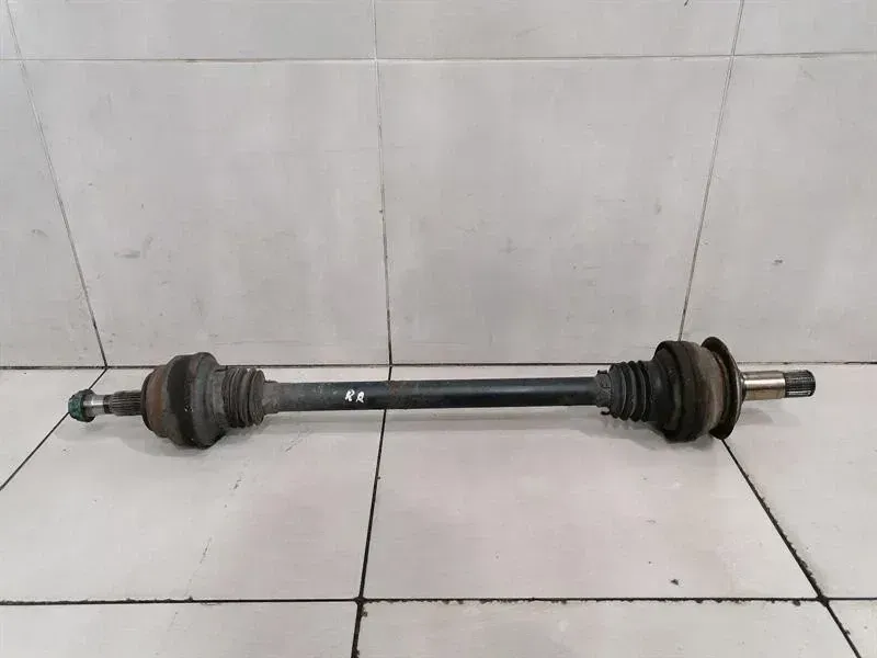 Mercedes E63 W213 AMG Drive Shaft Re A2051500914 Rear Right Drive Shaft