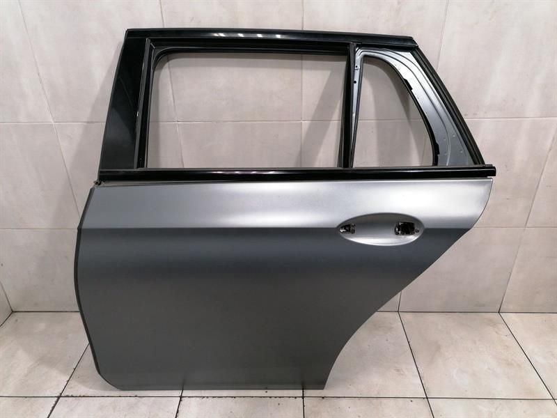 Mercedes E Class Touring Combi W213 Left Rear Door A2137300305 Door Rear Left