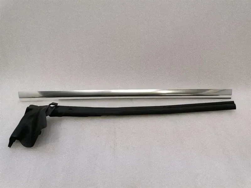 Mercedes CL W217 Left Body Moulding A2176730300 Bar Left