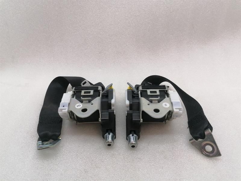 Mercedes CL W217 rear seat belt set a2178606400 seat belt rear seat set